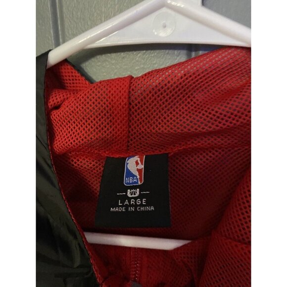 Chicago Bulls ULTRA GAME 1/4 Zip Men's Large Windbreaker - New Size L - Picture 4 of 12
